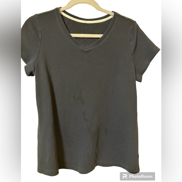 V Neck Tee - XS - Black - Picture 1 of 5